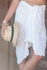 Nevis Pineapple Print Sarong- Pareo in white
